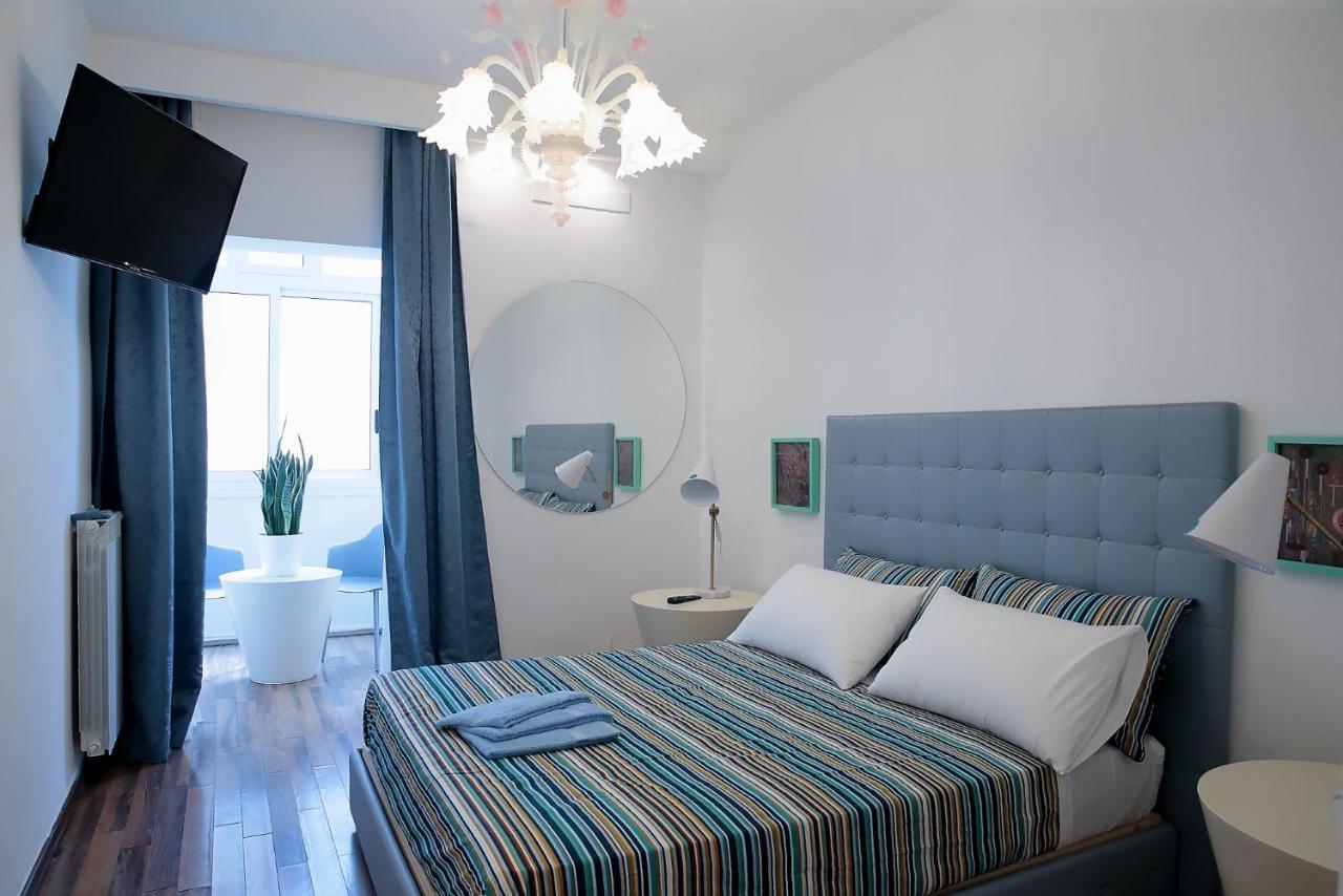 Savoia & Cavour _ Premium Signature _ Hotel Bari Luaran gambar